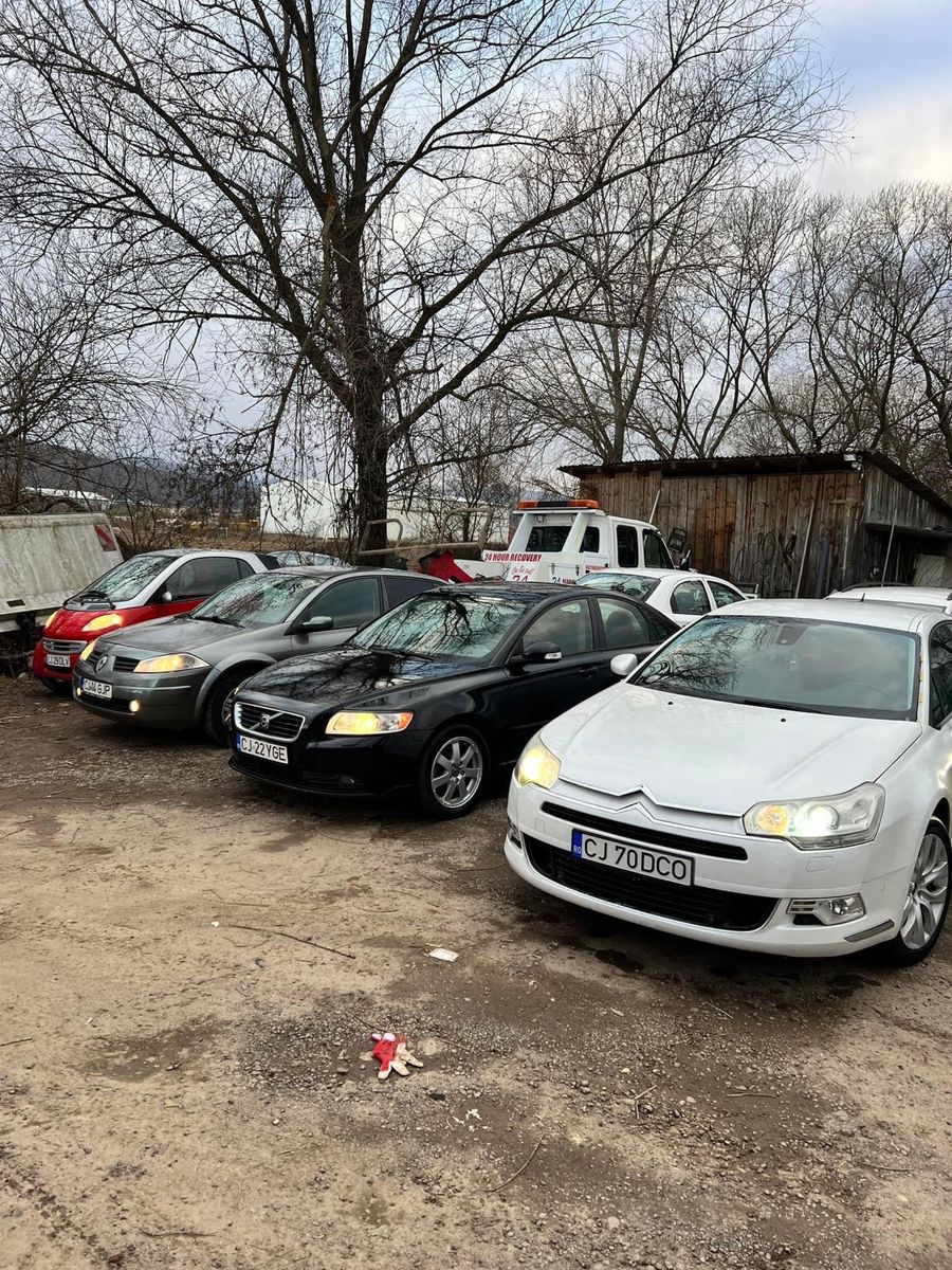 Flota DCO Rent a Car în Gilău, Cluj: mașini pregătite pentru închiriere